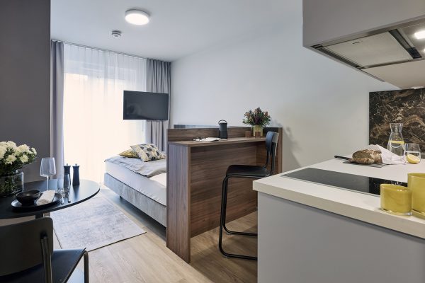 havens-living-hammerbrook-thecozy-tech-apartment-524-JGF1186